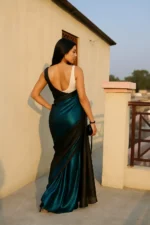 VRAGI Lycra Solid Regular Saree With Unstitched Blouse Piece ( Green ) - Image 2